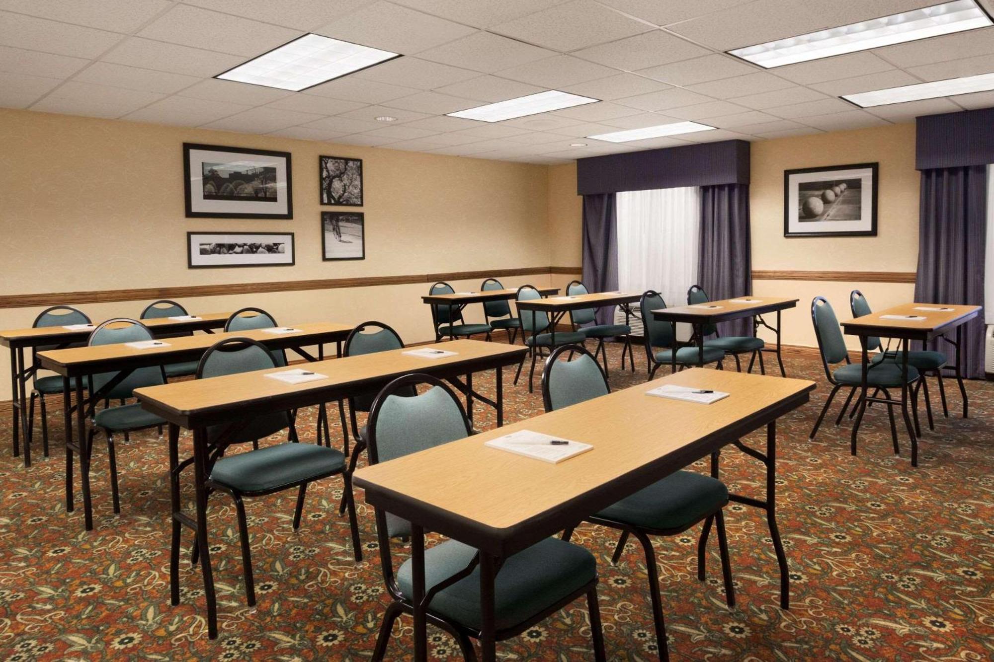 Country Inn & Suites By Radisson, Columbus, Ga Zewnętrze zdjęcie