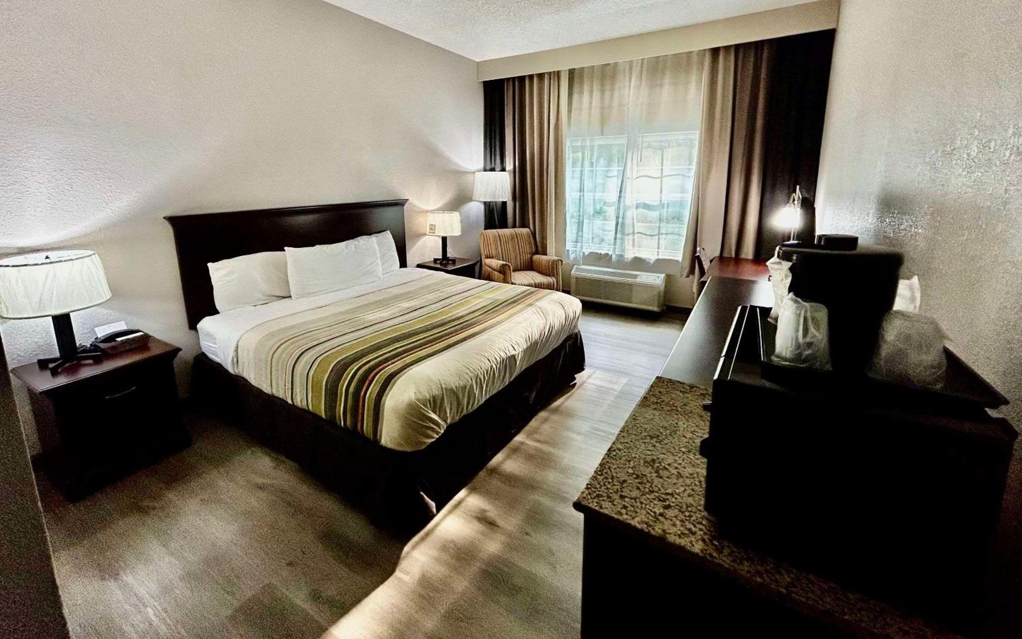 Country Inn & Suites By Radisson, Columbus, Ga Zewnętrze zdjęcie