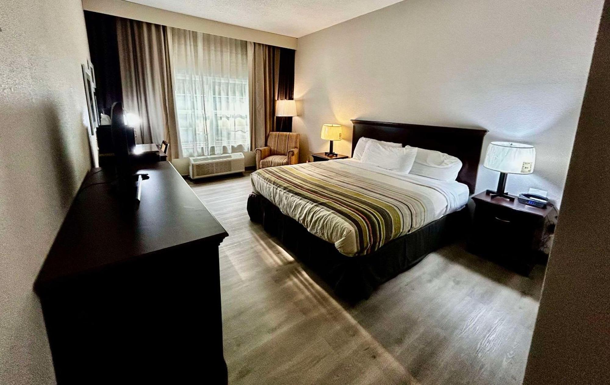 Country Inn & Suites By Radisson, Columbus, Ga Zewnętrze zdjęcie