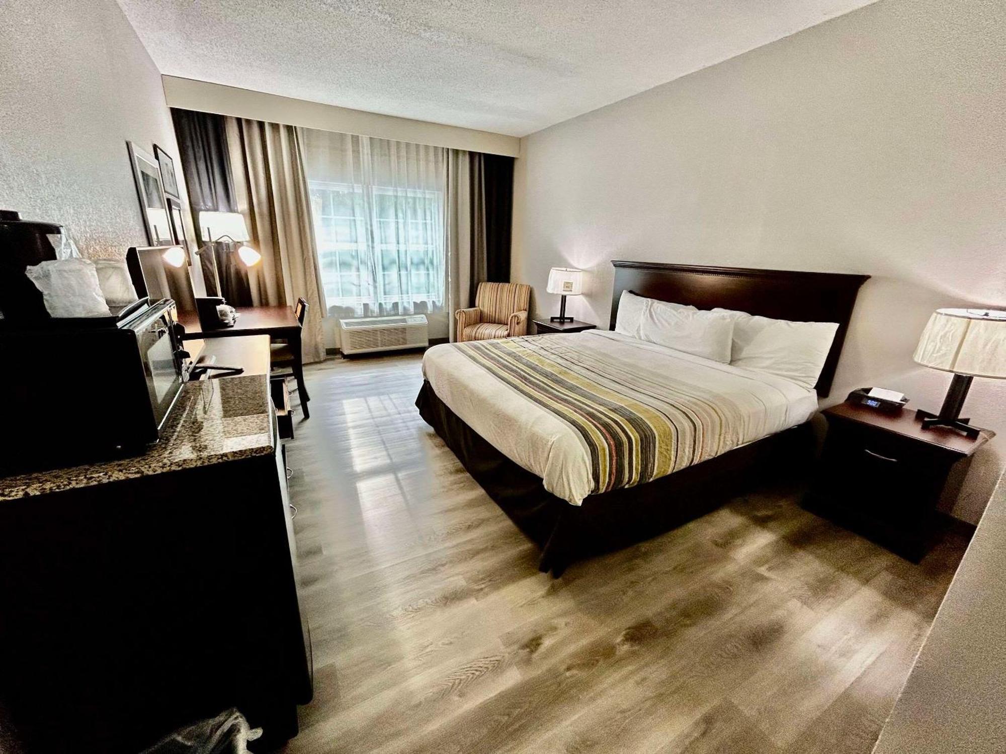 Country Inn & Suites By Radisson, Columbus, Ga Zewnętrze zdjęcie