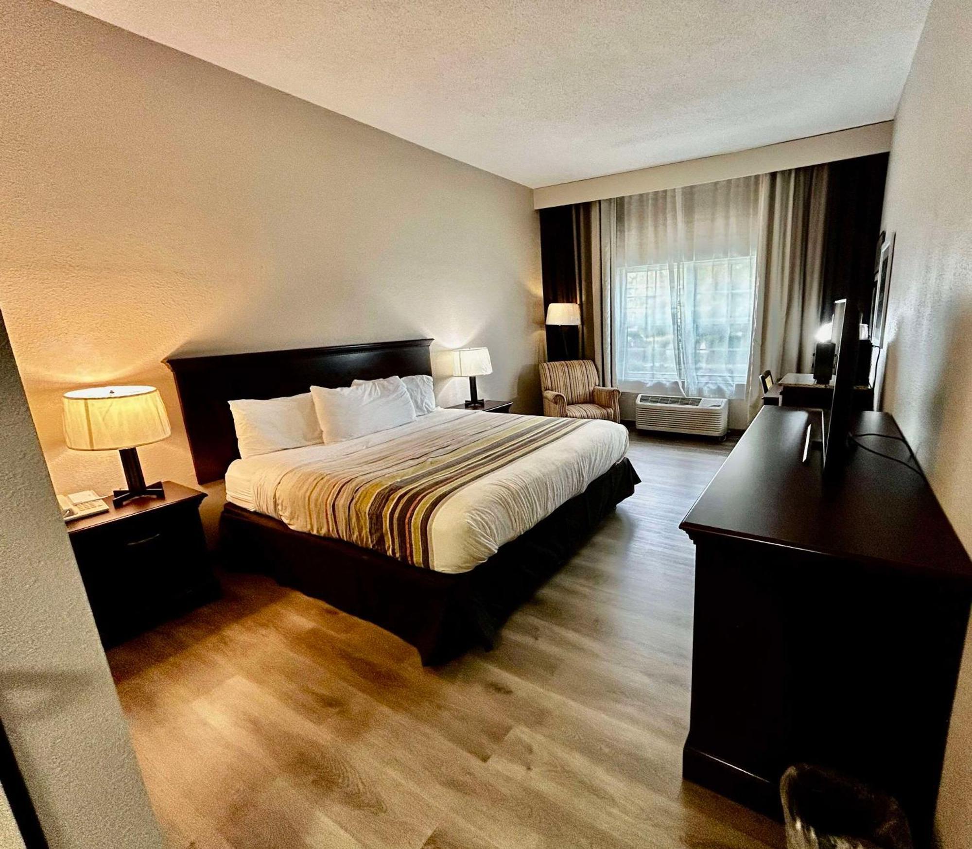 Country Inn & Suites By Radisson, Columbus, Ga Zewnętrze zdjęcie